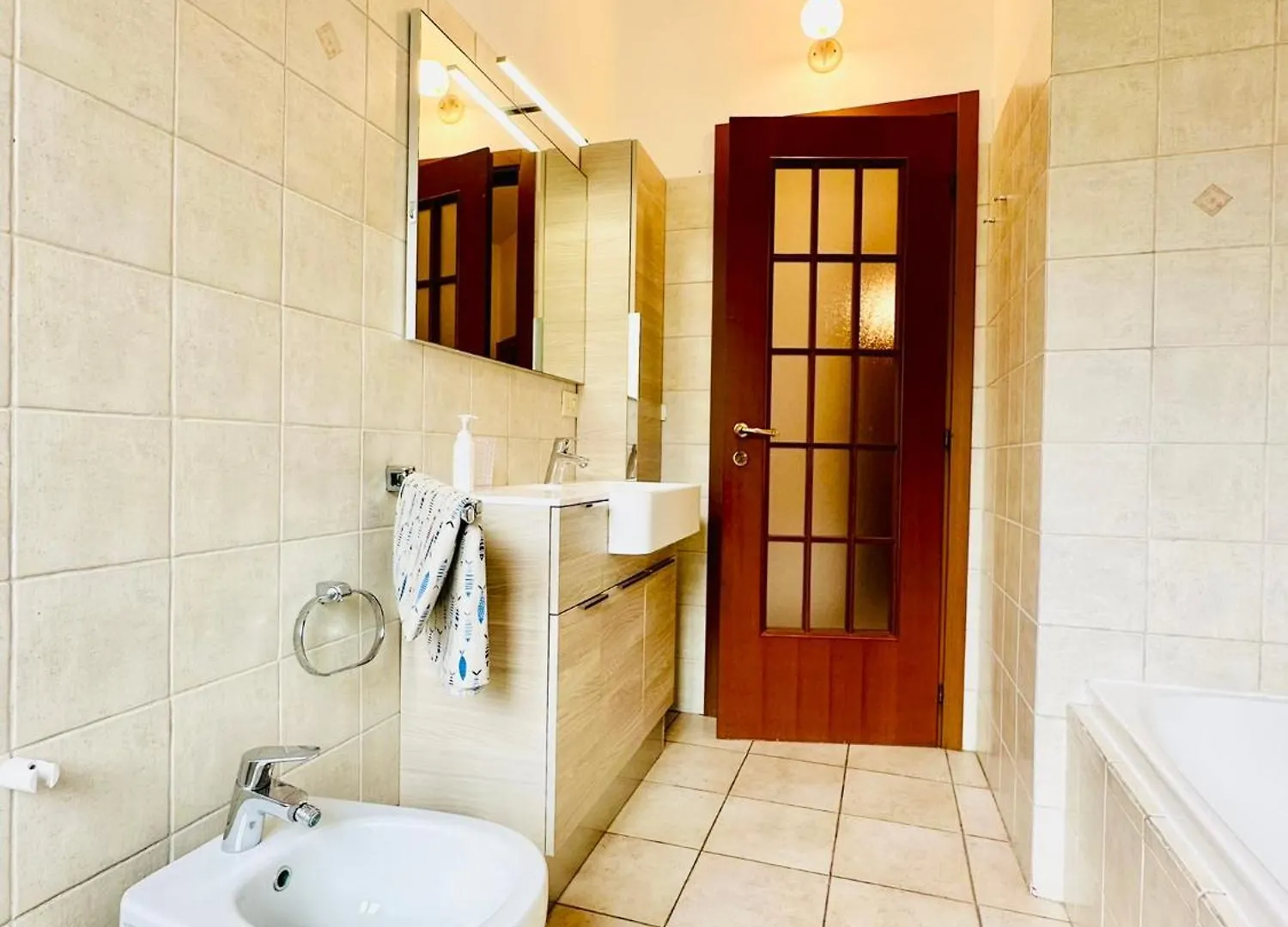 Hostdomus - Grace Apartment Finale Ligure