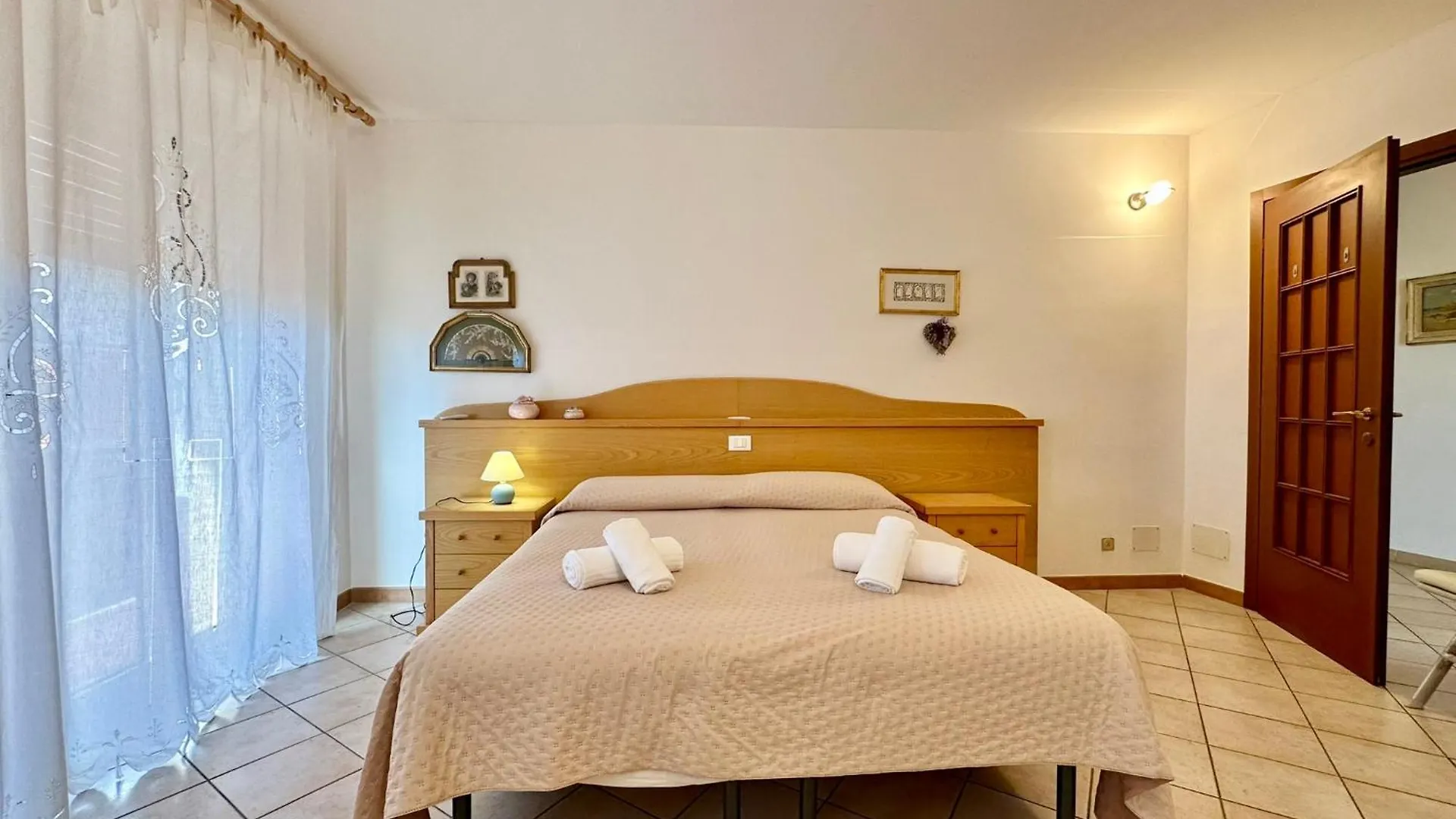 Hostdomus - Grace Apartment Finale Ligure