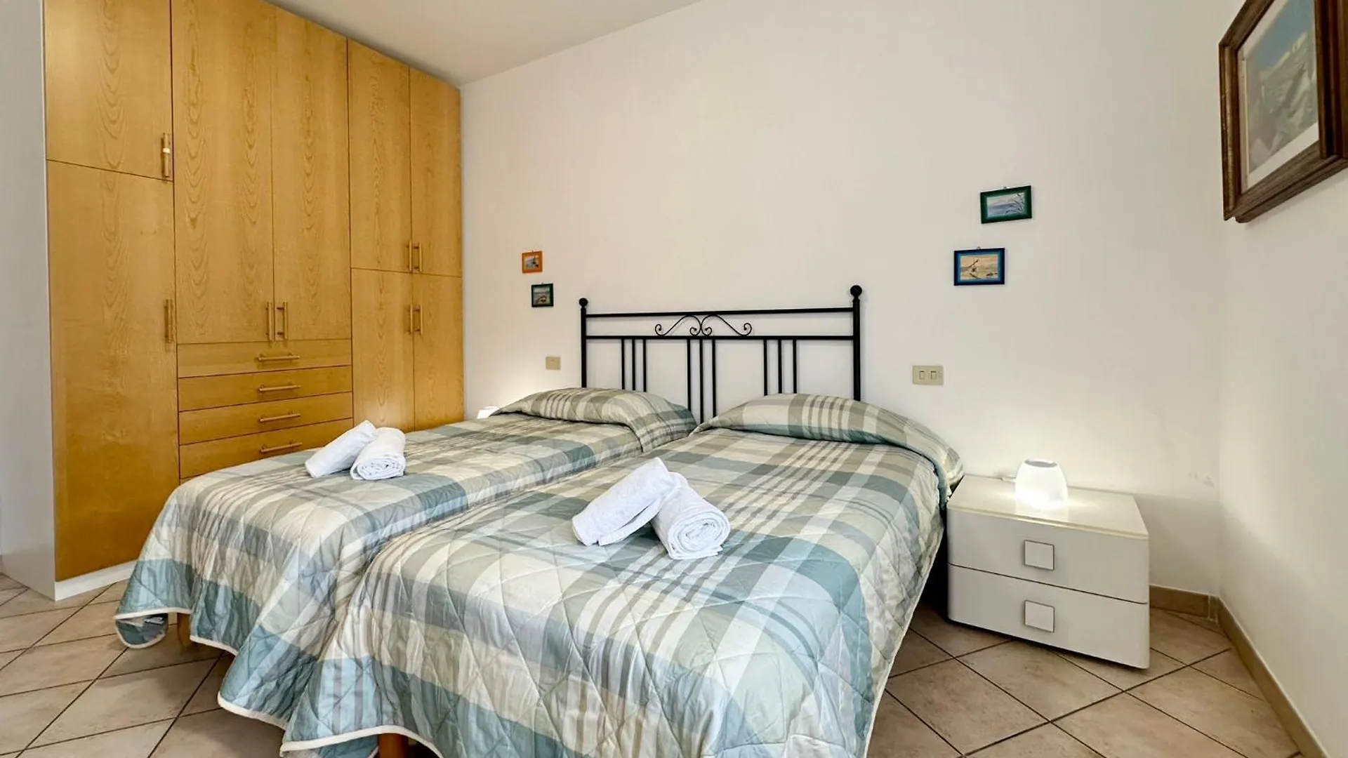 Hostdomus - Grace Apartment Finale Ligure